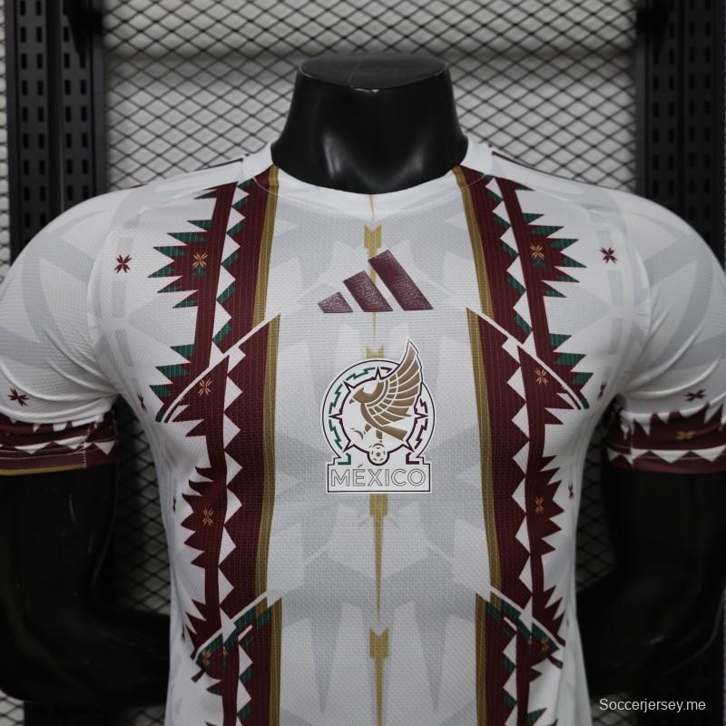 قميص اللاعب خارج الملعب، الإصدار الخاص 2026، المكسيك الأبيض