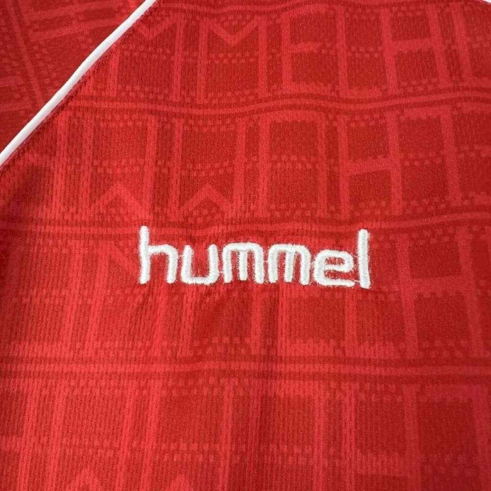 قميص بنفيكا 1990 ريترو بنفيكا الأساسي