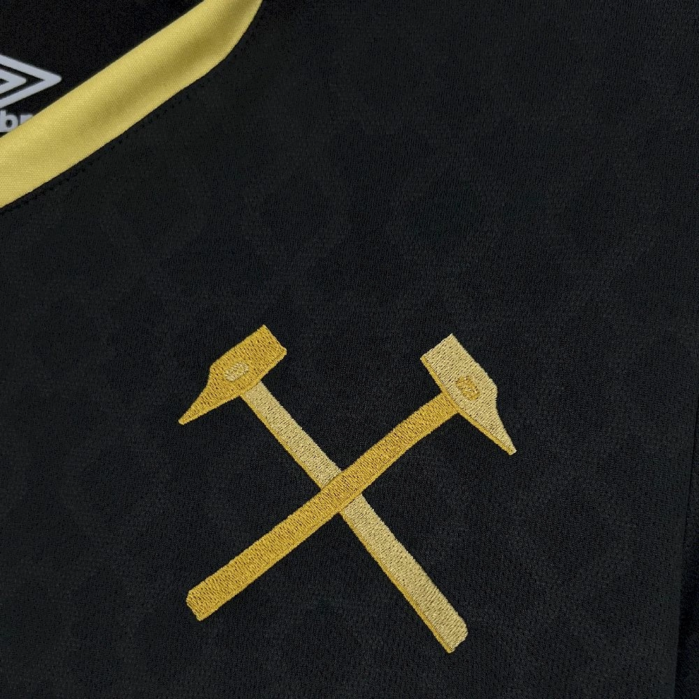 2025/26 قميص وست هام يونايتد الثالث 2025/26