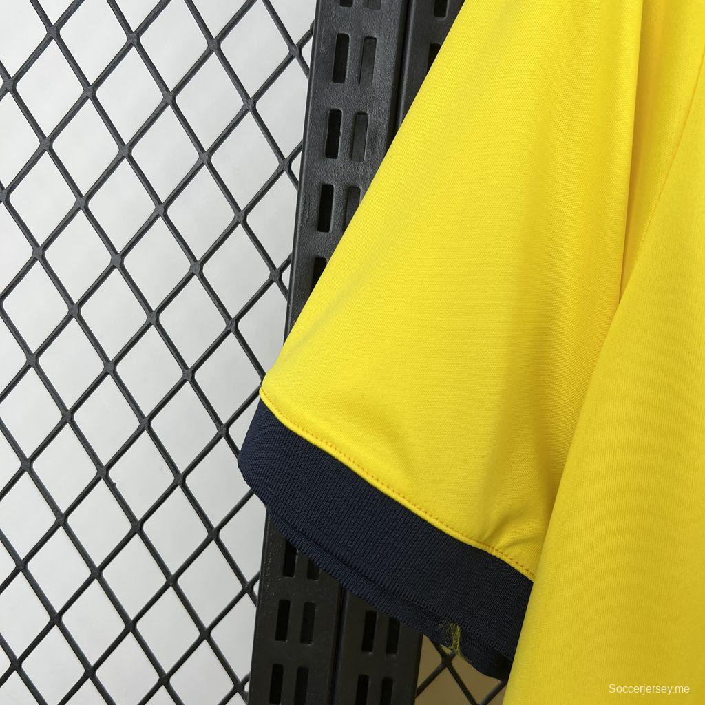 قميص إكوادور الرجالي للمباريات على أرضها في كأس العالم 2026