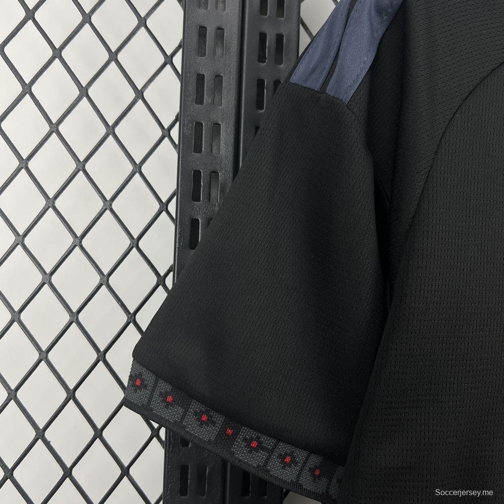 قميص كولو كولو للرجال للمباريات خارج أرضه لموسم 2026/27