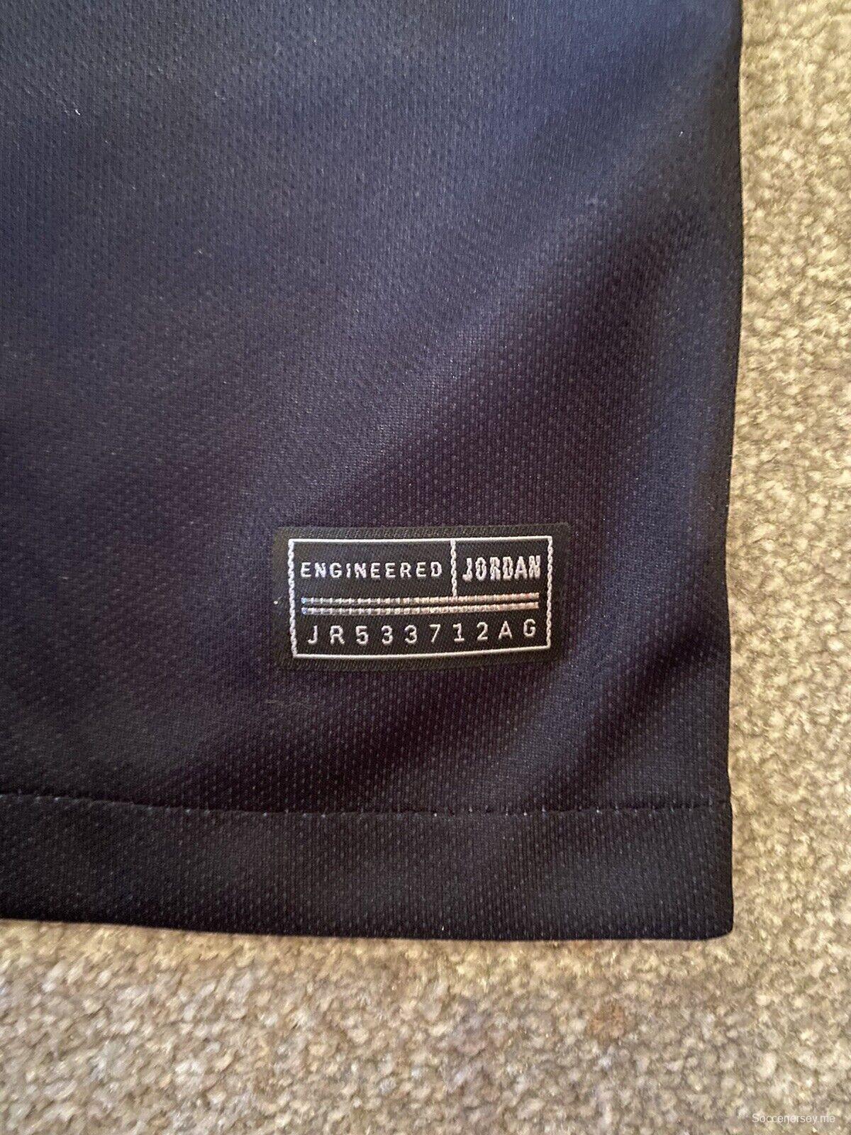 قميص فريق باريس سان جيرمان الفرنسي 19/20 ريترو فورث جيرسي
