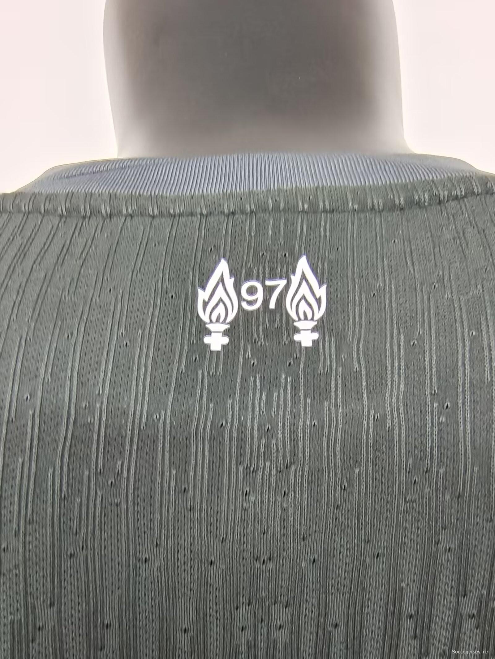 إصدار اللاعب 24/25 قميص ليفربول الأسود خارج الملعب 24/25
