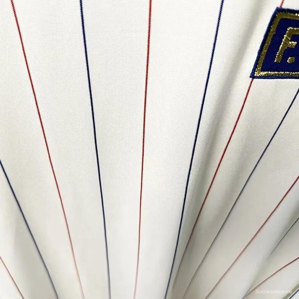 قميص فرنسا ريترو 1982 بأكمام طويلة أكمام طويلة
