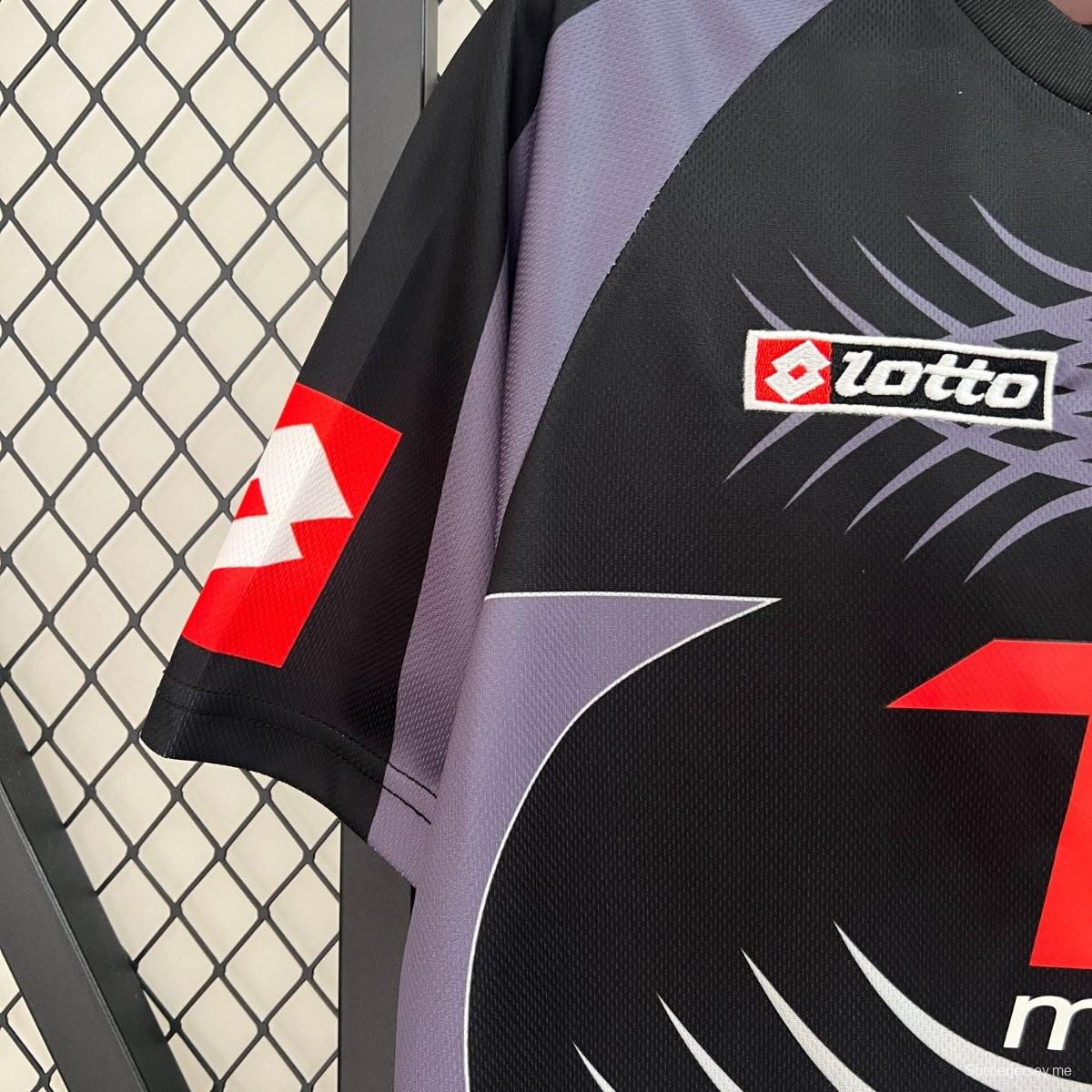 قميص حارس مرمى يوفنتوس 01/02 ريترو 01/02 أسود لحارس مرمى يوفنتوس
