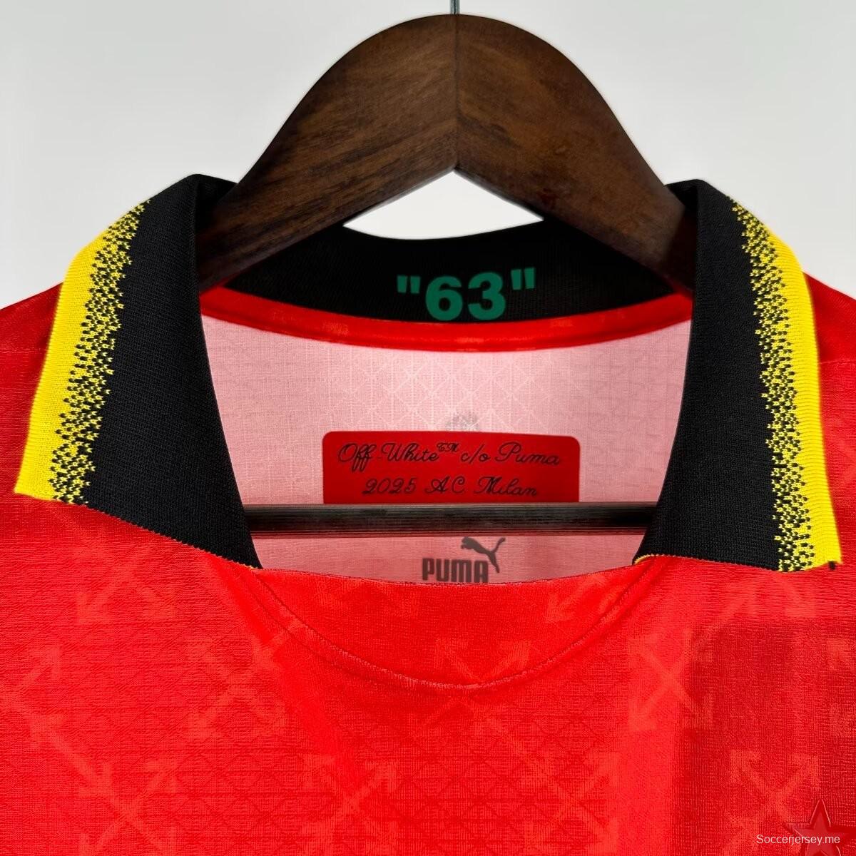 نسخة اللاعب 25/26 قميص ميلان × أوف وايت الأحمر الخاص 25/26 AC ميلان × أوف وايت