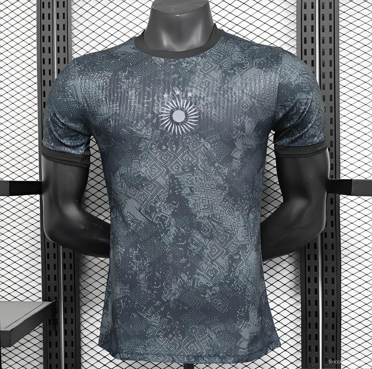 إصدار 25/26 قميص الأرجنتين الأسود الخاص باللاعبين 25/26