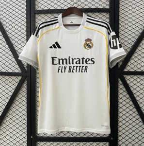 25/26 قميص ريال مدريد 25/26
