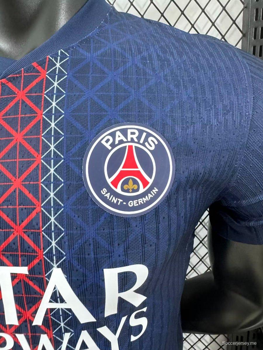 إصدار اللاعب 25/26 قميص فريق باريس سان جيرمان الرئيسي