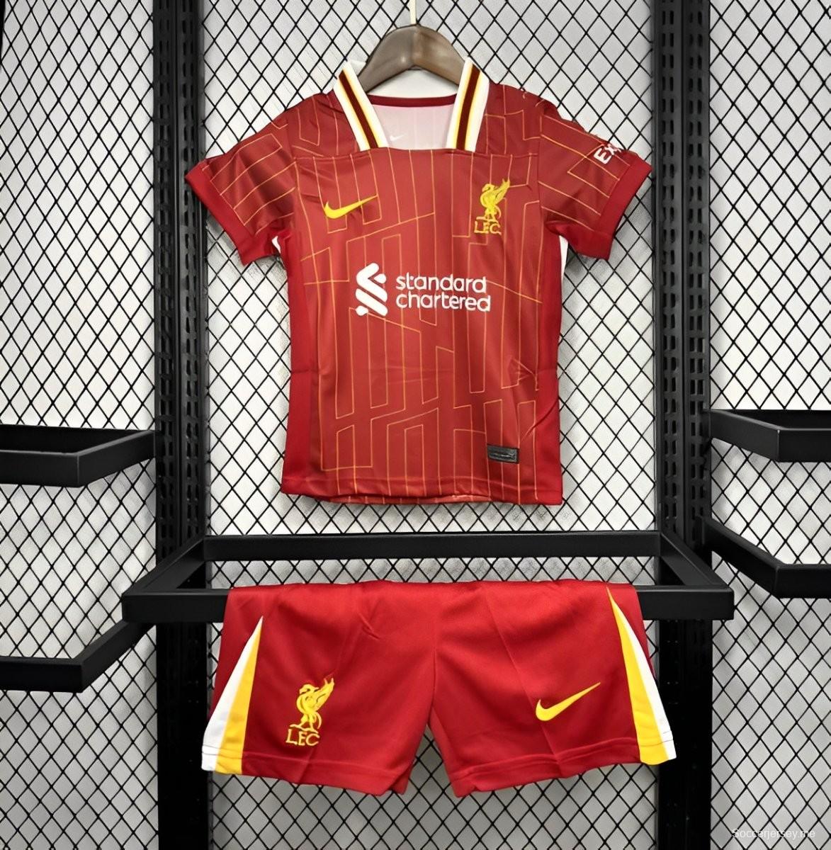 24/25 قميص ليفربول خارجي للأطفال أسود مطبوع عليه شعار الأبطال