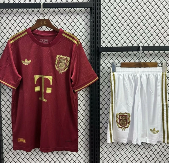 25/26 قميص نبيذ الذكرى السنوية 125 لبايرن ميونيخ للأطفال