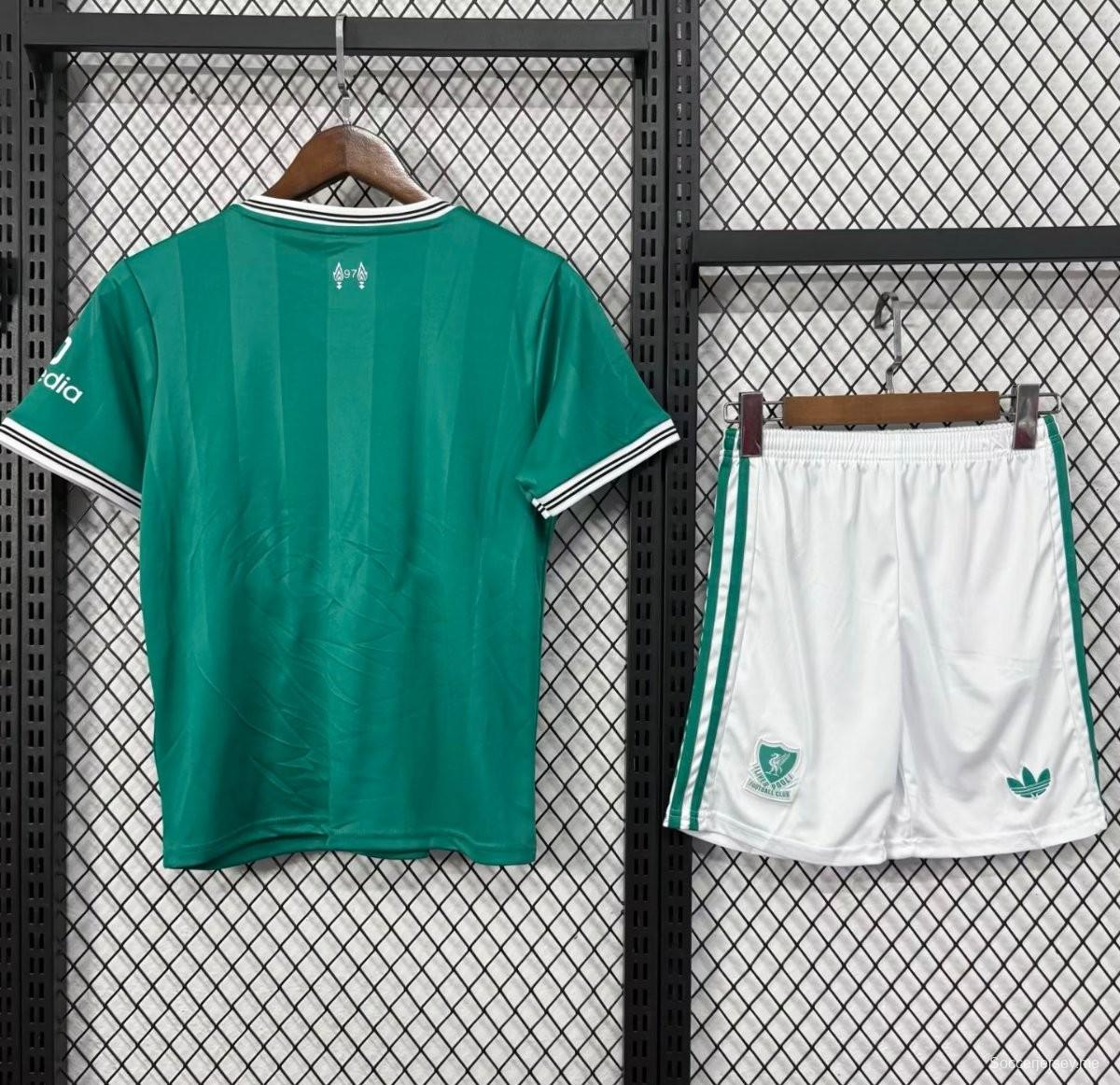 نسخة اللاعبين أطفال 25/26 قميص ليفربول الثالث 25/26