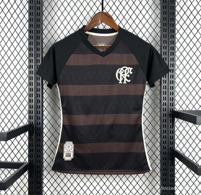 2025/26 قميص خاص لفريق فلامنغو للسيدات ضد فريق ديامانتي نيجرو