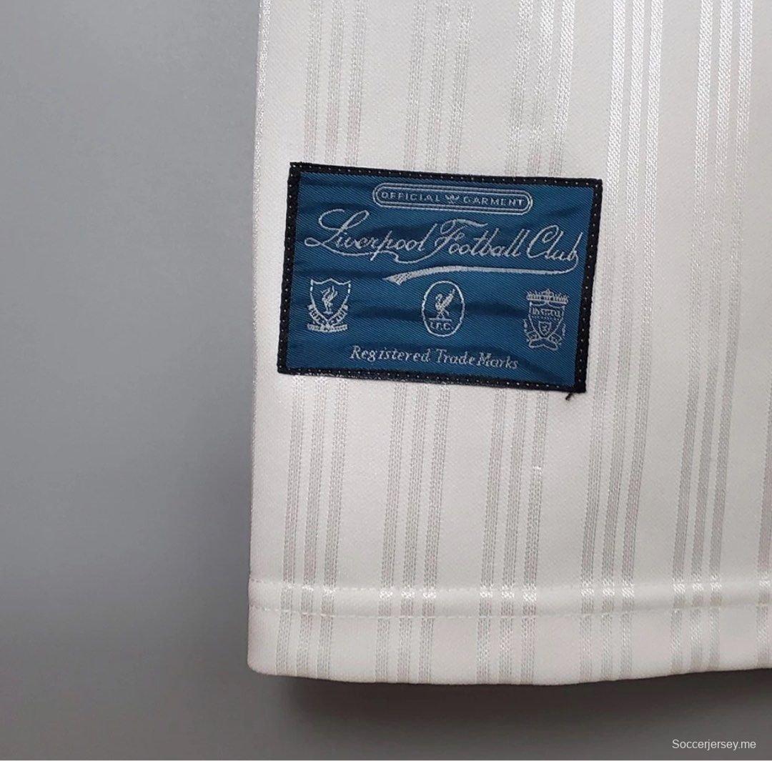 قميص ليفربول للعب خارج أرضه من موسم 1995/1996