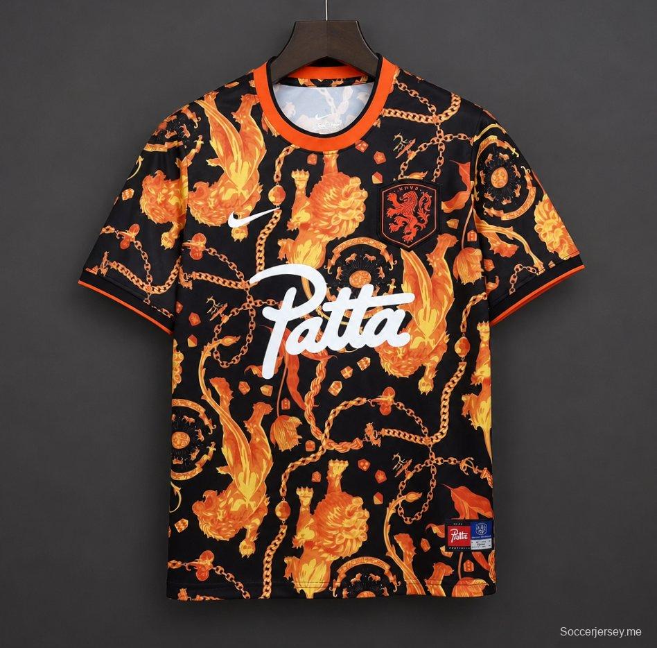 قميص ما قبل المباراة لكأس العالم 2026 من Nike x Patta لهولندا