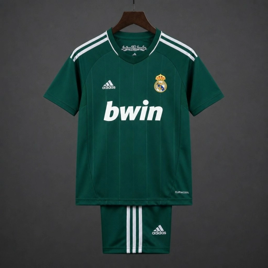 قميص ريال مدريد الثالث للأطفال باللون الأخضر لموسم 2012/2013